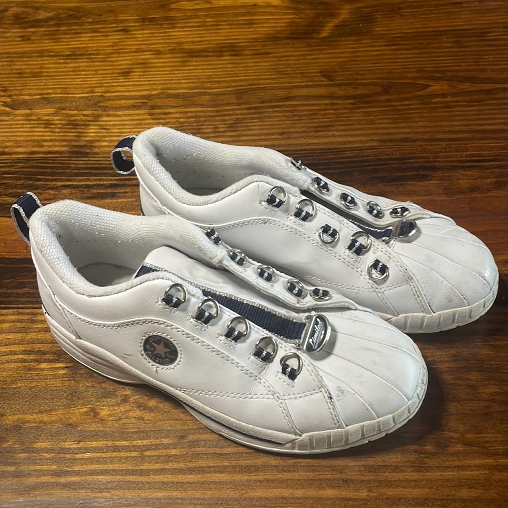 Vintage Converse All Star White Leather Sneaker